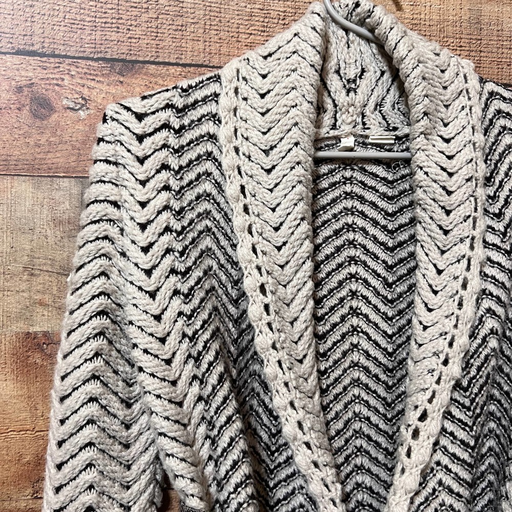 Moth Anthropologie Filamentous Chevron Cardigan Size XS - Picture 3 of 14
